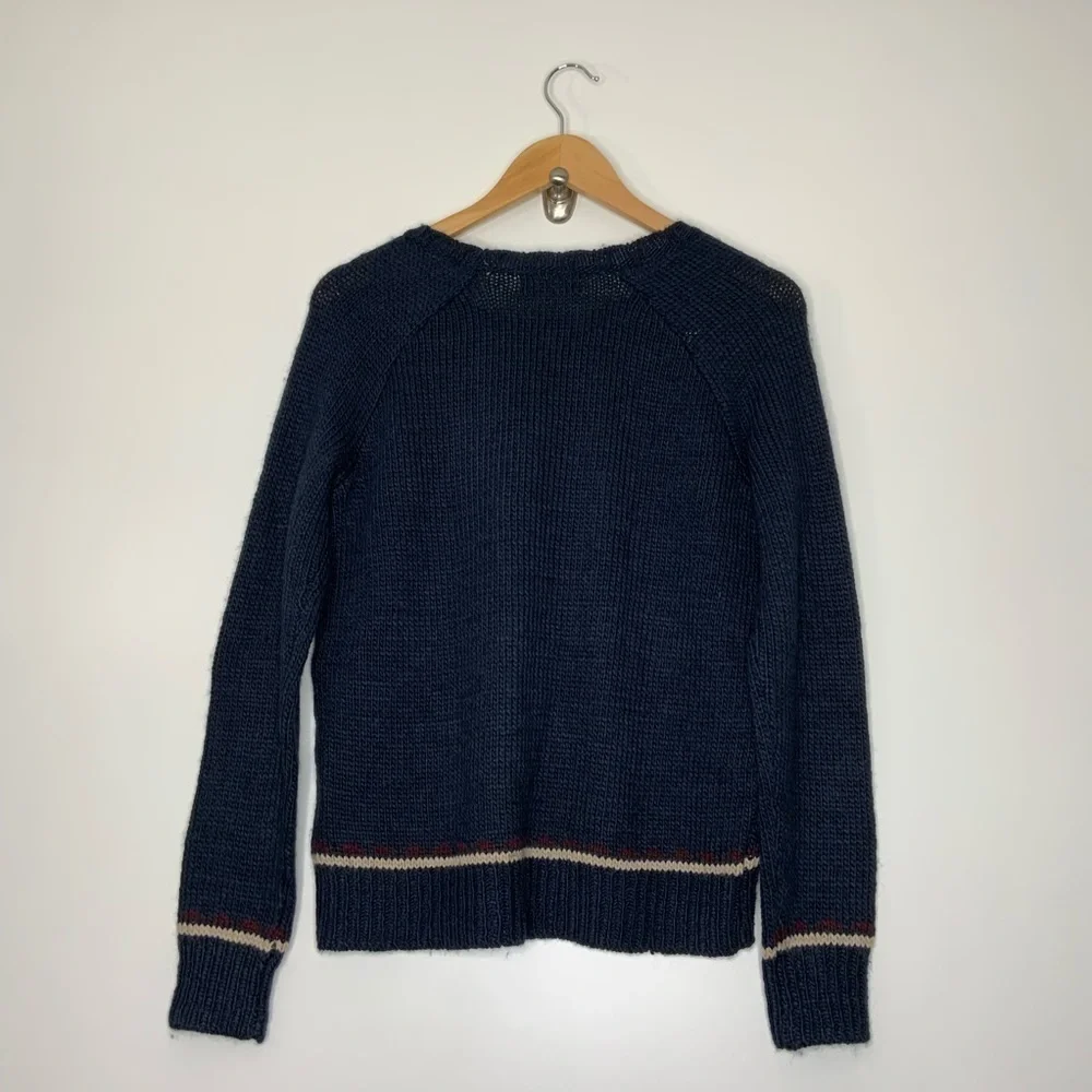 HOLLISTER aztec print sweater. (NWT) - Picture 3 of 5